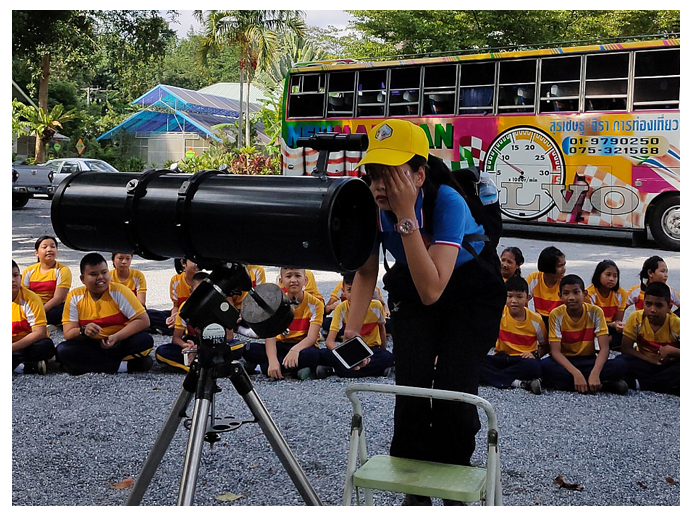 แสงทอง08