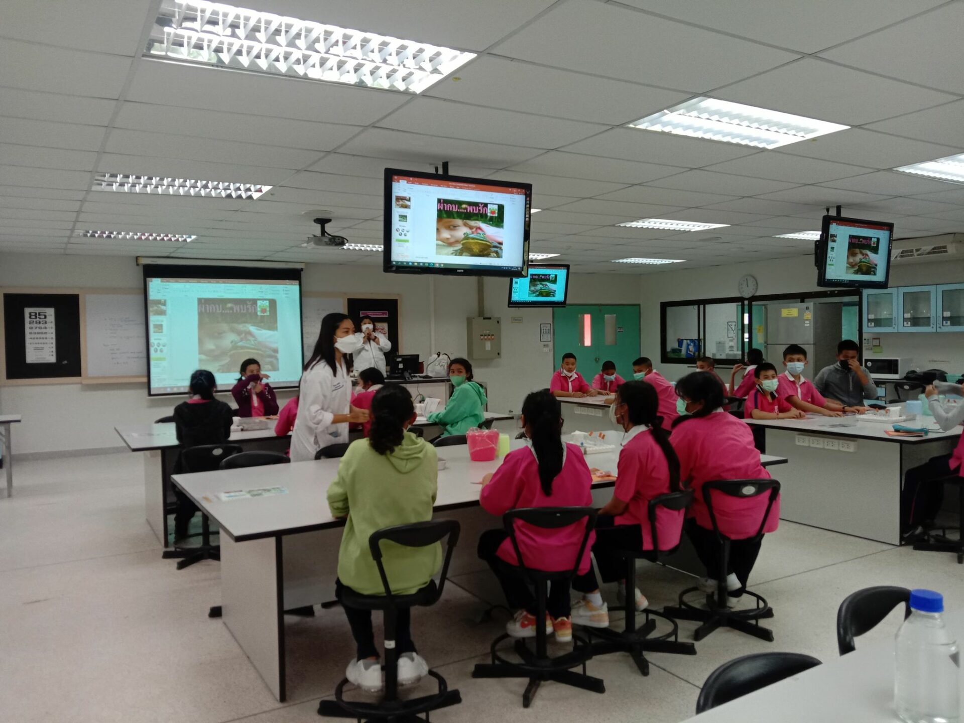 ค่ายวิทยาศาสตร์ โรงเรียนอนุบาลพังงา