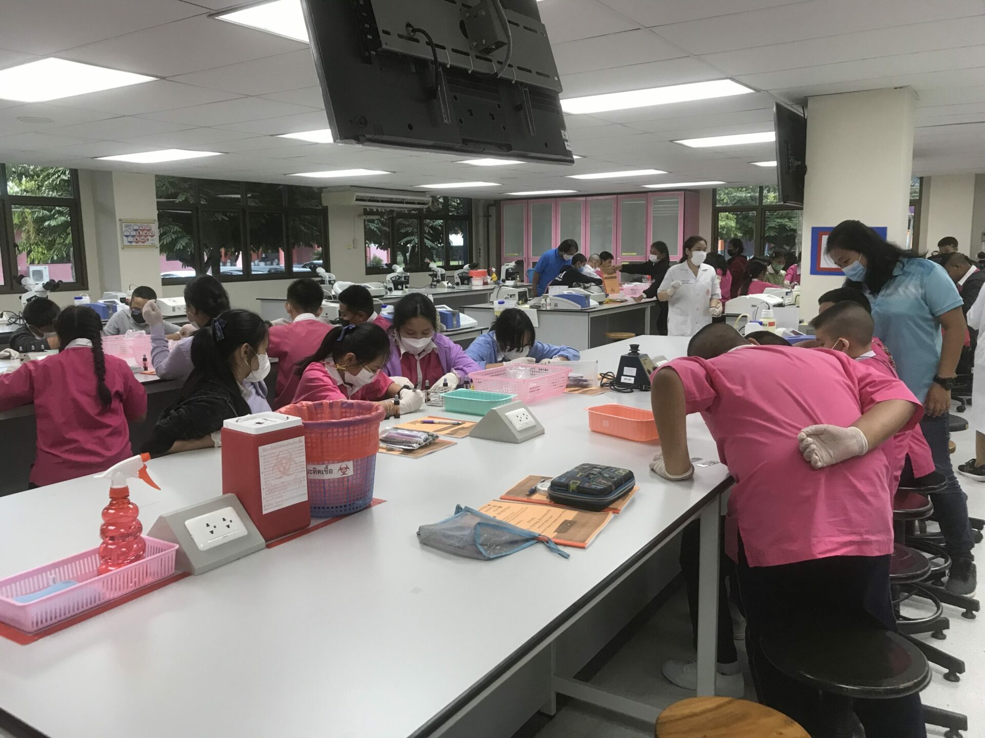 ค่ายวิทยาศาสตร์ โรงเรียนอนุบาลพังงา