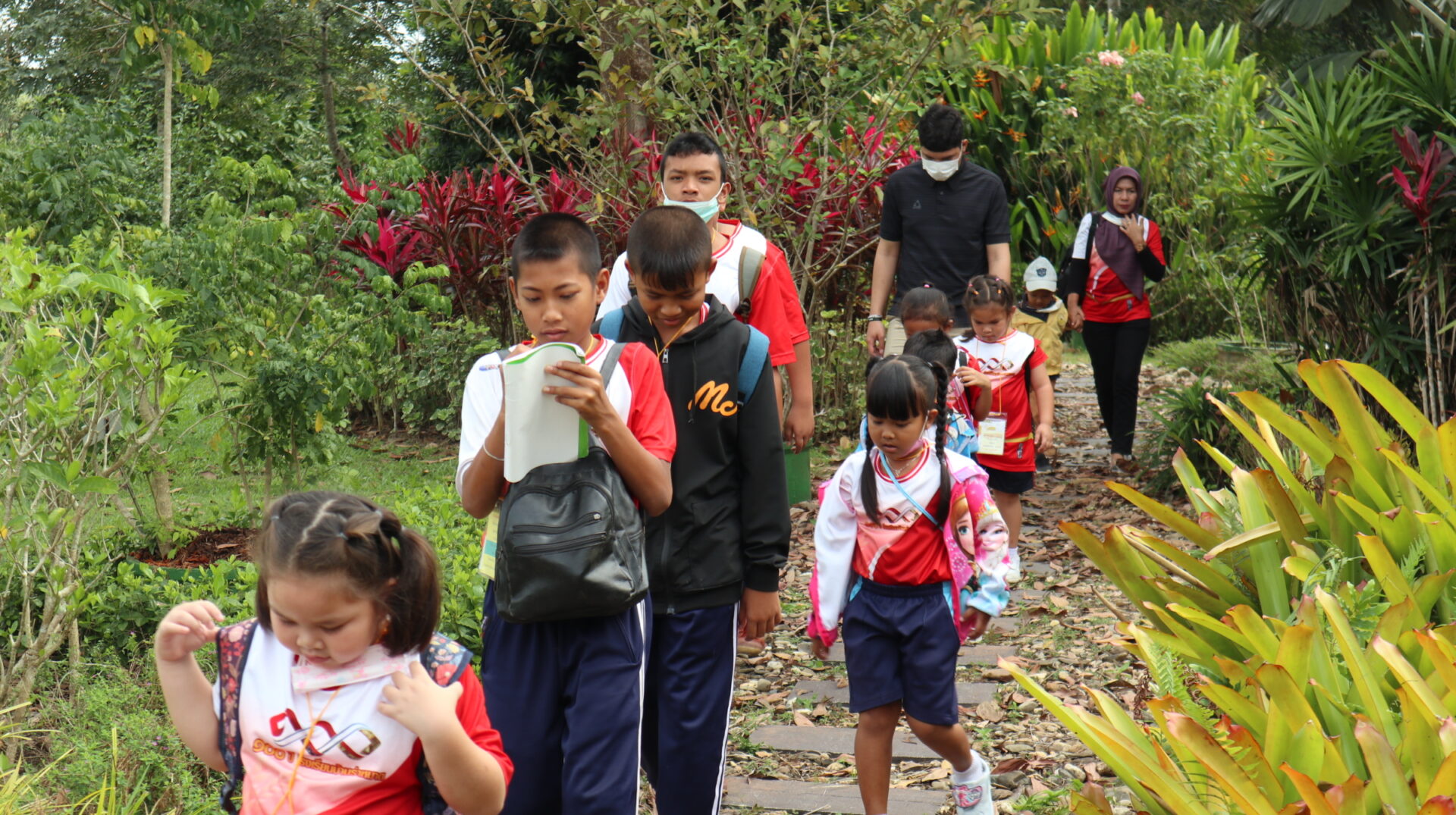 ค่ายบริการวิชาการ โรงเรียนบ้านร่าหมาด จังหวัดกระบี่