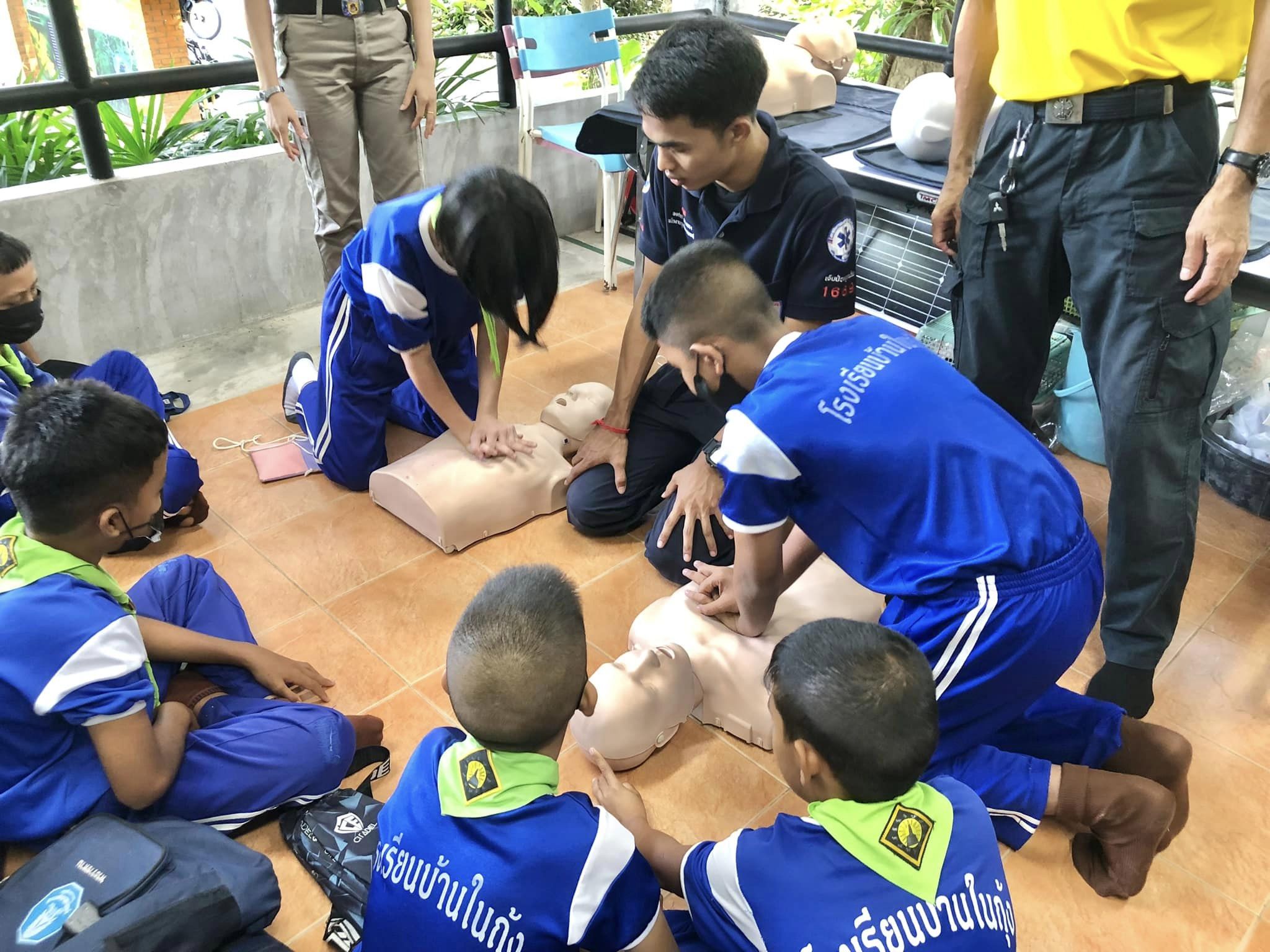 ค่ายบริการวิชาการ โรงเรียนบ้านในถุ้ง