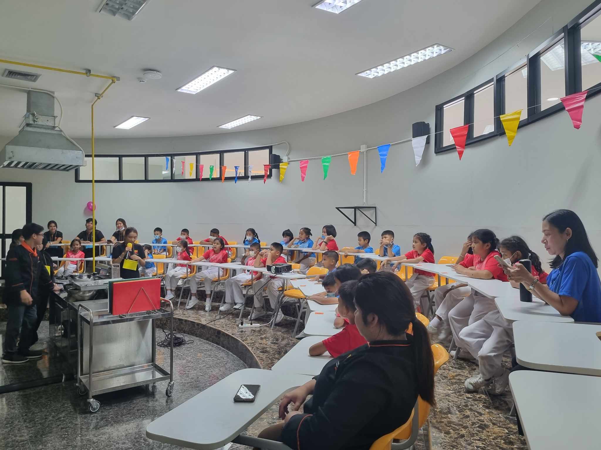 ค่ายภาษาอังกฤษ โรงเรียนวัดชัยชุมพล