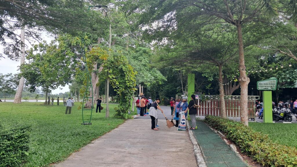 WU Volunteer อาสาพาไปบำเพ็ญประโยชน์ ครั้งที่ 5 พื้นที่บริเวณโดยรอบอุทยานพฤกษศาสตร์