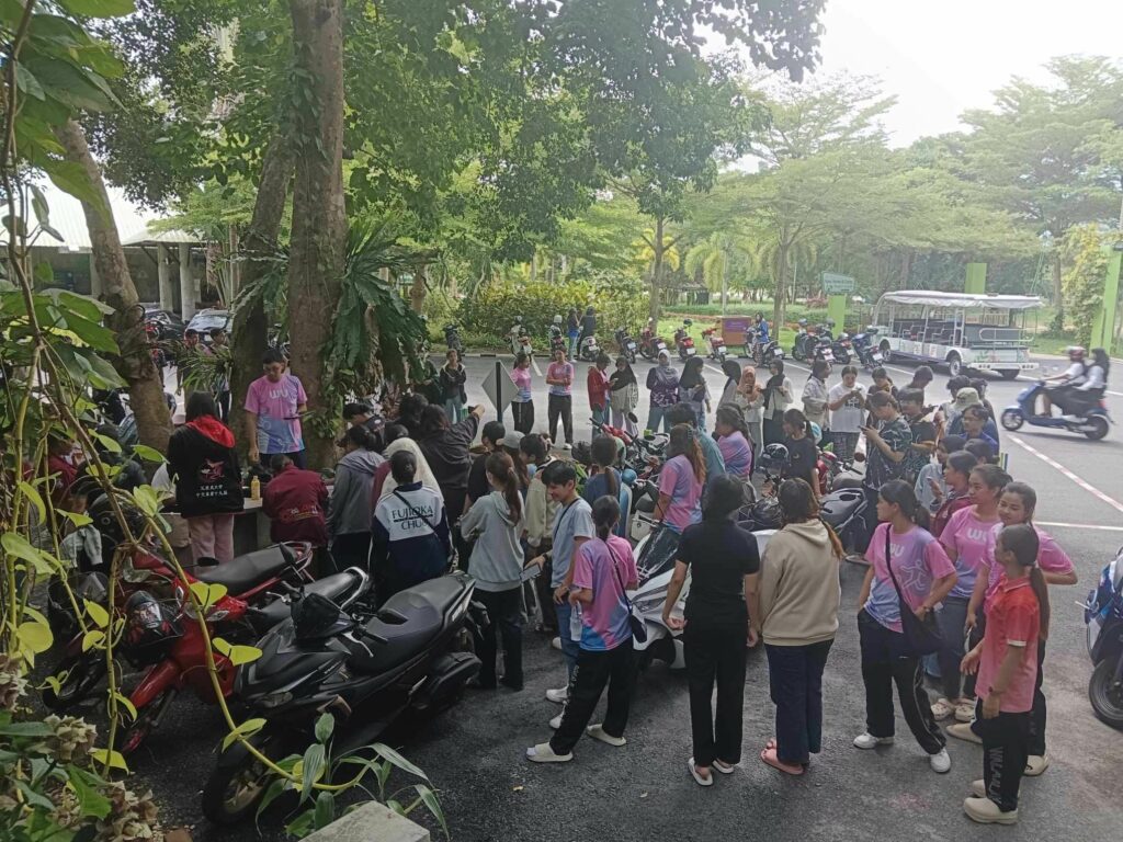 WU Volunteer อาสาพาไปบำเพ็ญประโยชน์ ครั้งที่ 5 พื้นที่บริเวณโดยรอบอุทยานพฤกษศาสตร์