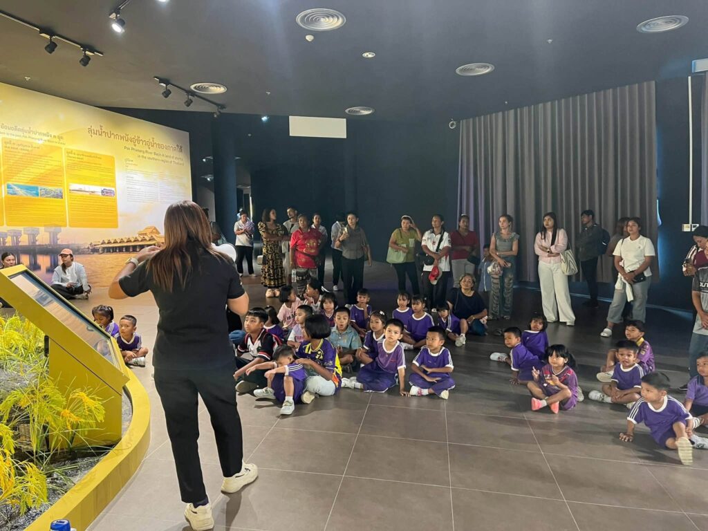 SIRIN MUSEUM ต้อนรับคณะครู ผู้ปกครอง และเด็กปฐมวัยจาก 3 ศูนย์พัฒนาเด็กเล็ก เยี่ยมชมนิทรรศการธรรมชาติวิทยา